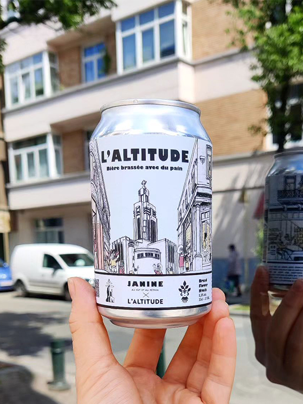 close-up packshot beer l'altitude from brewery janine x l'altitude